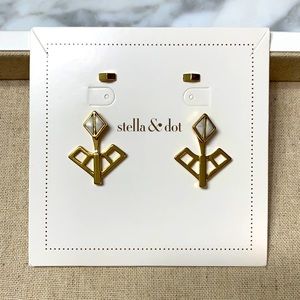 Stella & Dot earring set